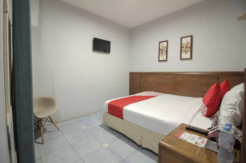 Arwiga Hotel Bandung Exterior photo