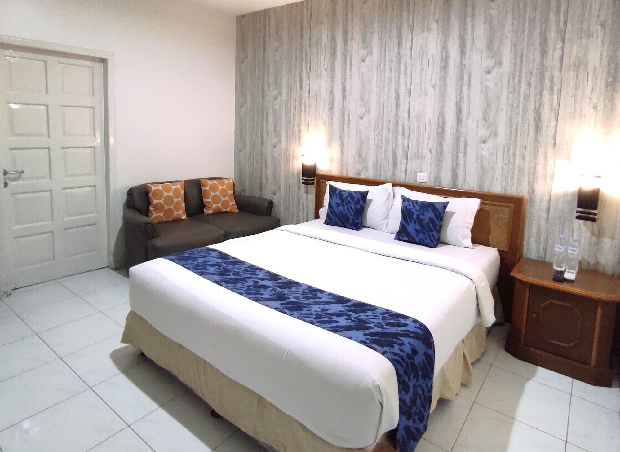 Arwiga Hotel Bandung Exterior photo