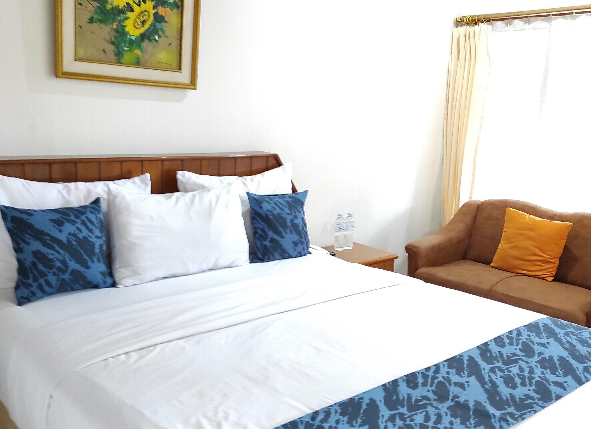 Arwiga Hotel Bandung Exterior photo